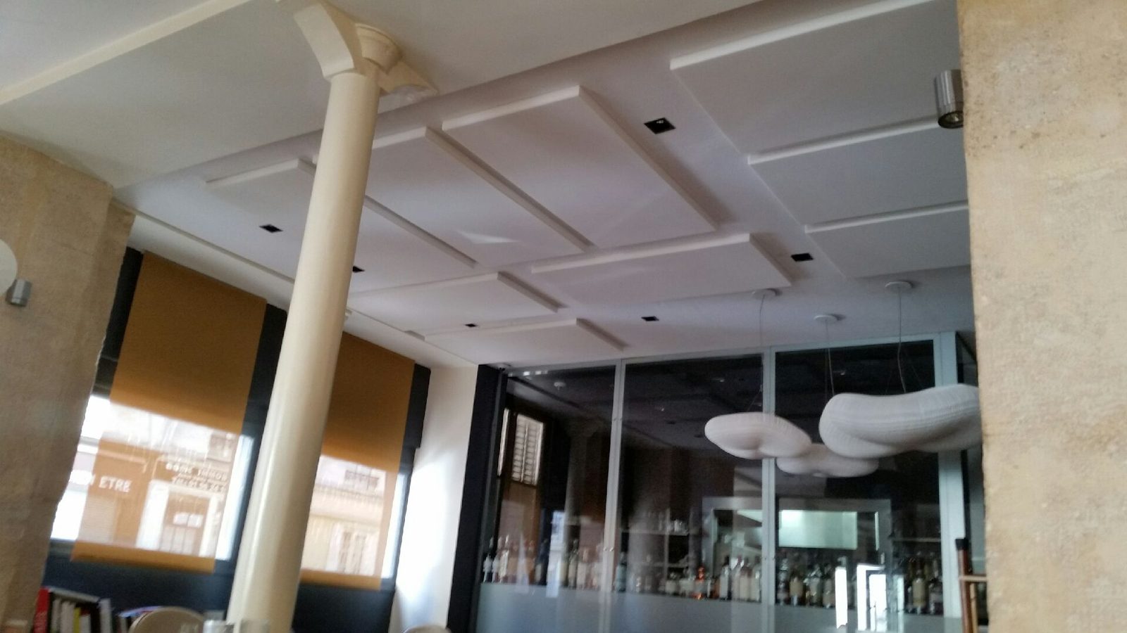 Panneaux acoustiques Soft Comfort collés – restaurant Itinéraires — réalisations panneaux acoustiques